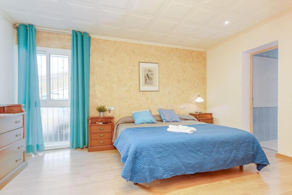 S46-Casa De Vacaciones Climatizada Con Piscina, En El Centro Junto Al Mar, Barbacoa Y Wiifi Empuriabrava Dış mekan fotoğraf